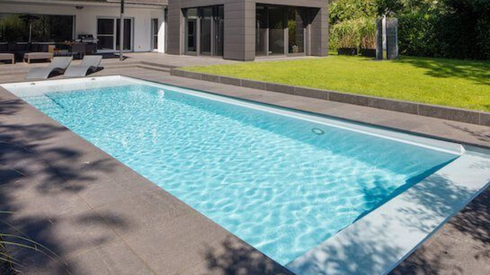 Klassischer Pool